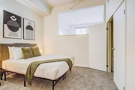 Cozysuites - 2Br With Direct Skybridge Access #1 Indianapolis Esterno foto